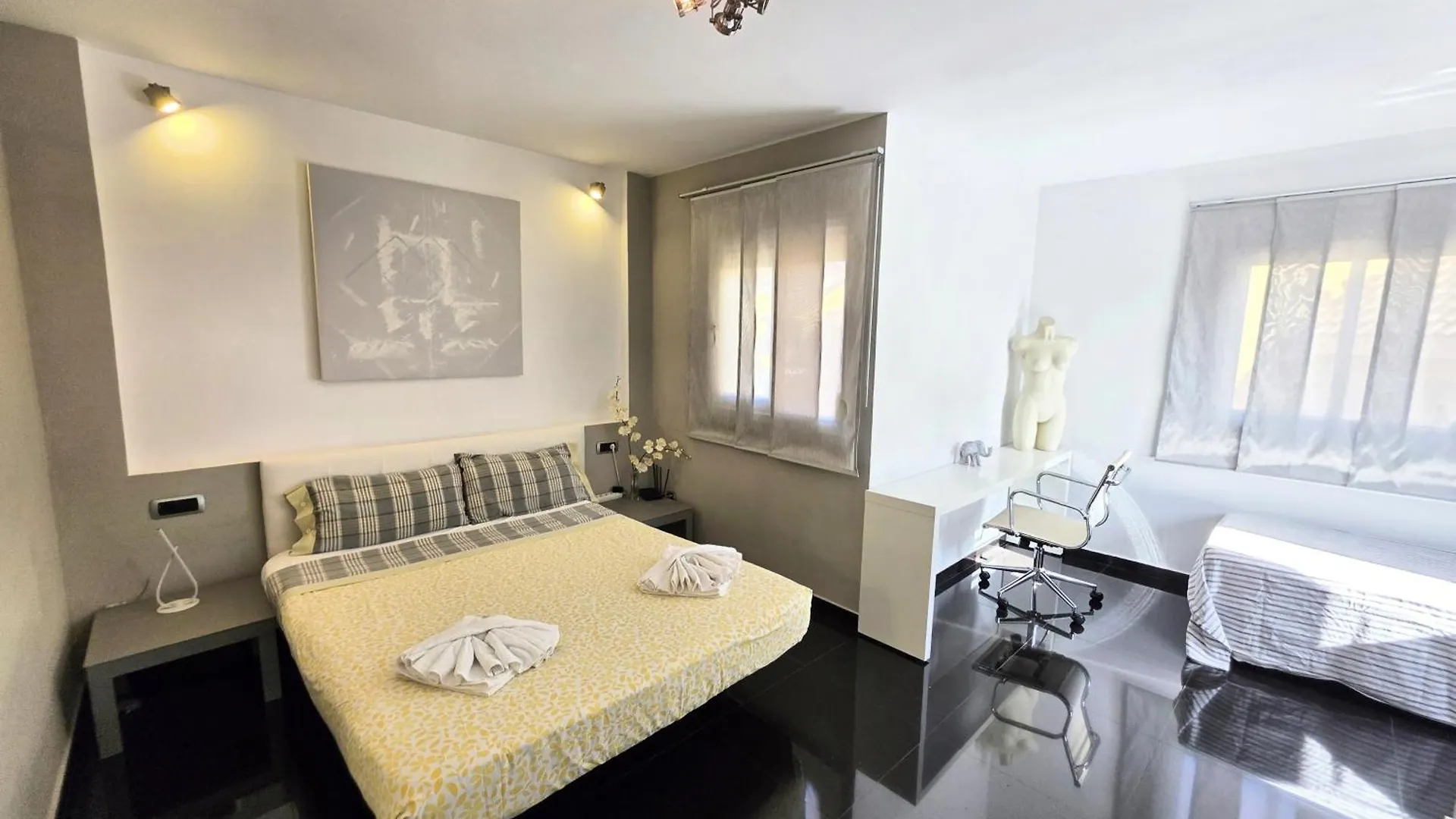 Suites Beach House Playa de las Americas  Spain